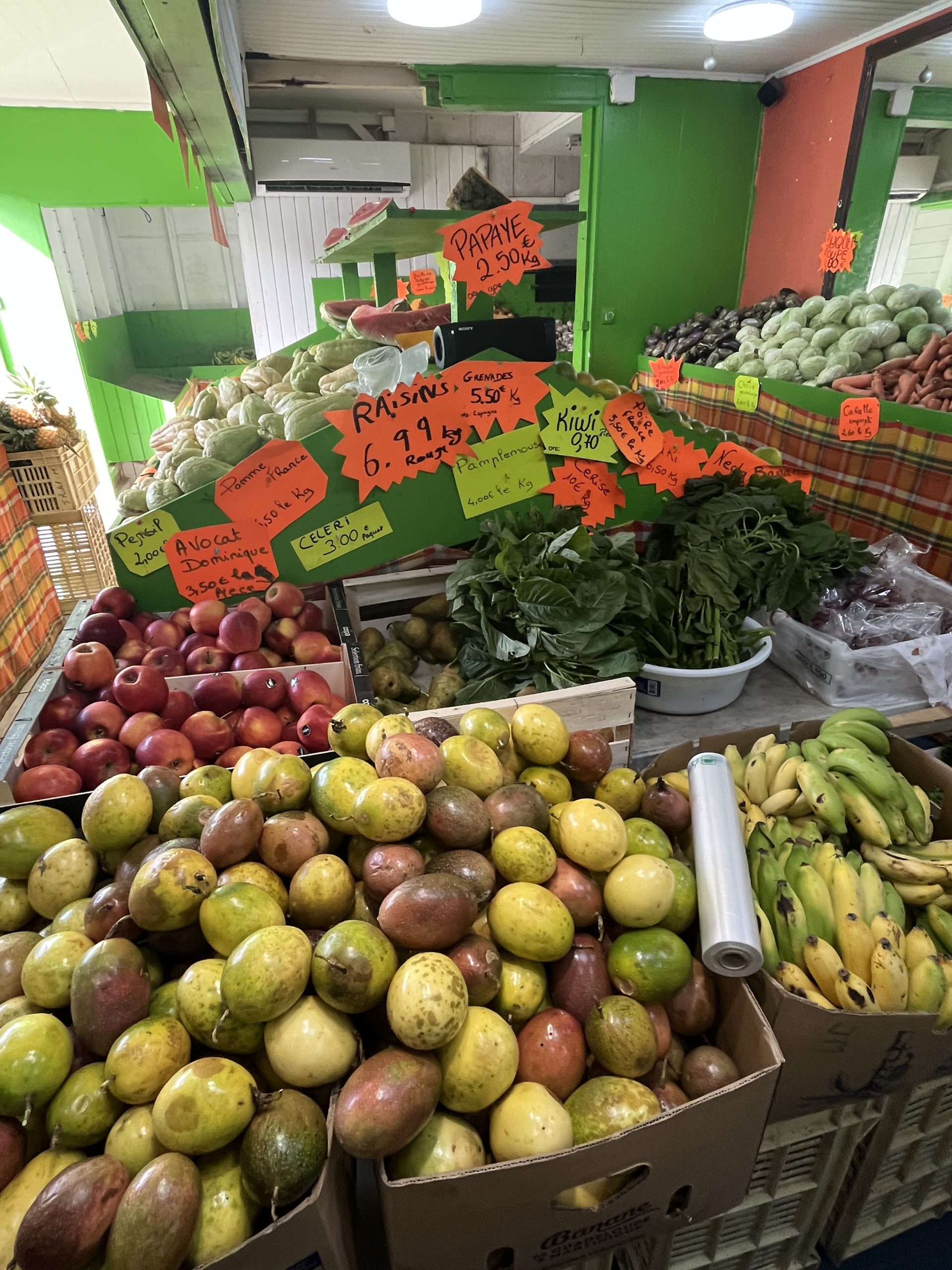 le gosier fruit market